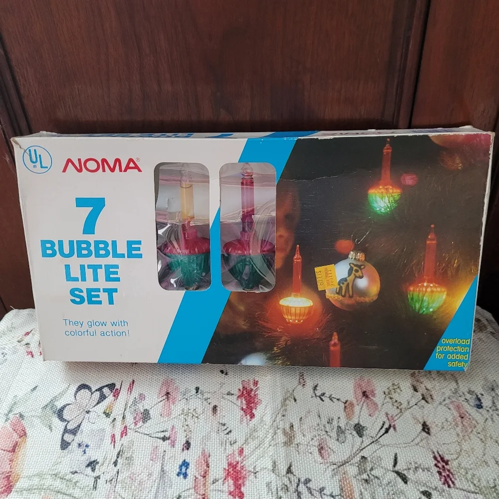 The Noma Bubble-Lites 7 Light Set Indoor Only Red & Orange Lights - Nostalgia